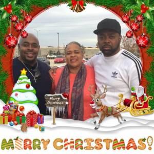 Meet your Posher, Gloria